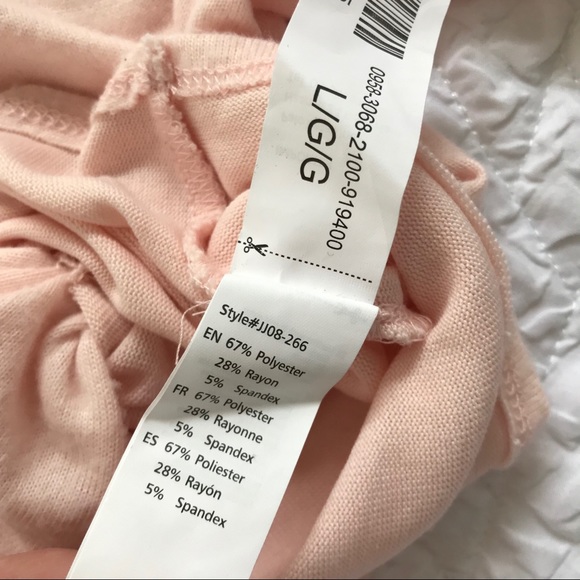 Twist Front Crop Top - Picture 3 of 4